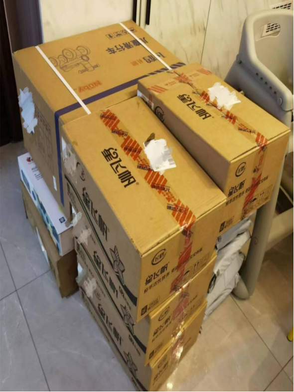图 | 家中堆着双十一囤的奶粉