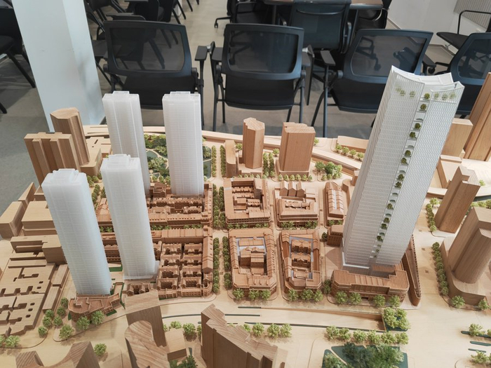 金陵东路的地块模型 唐烨摄