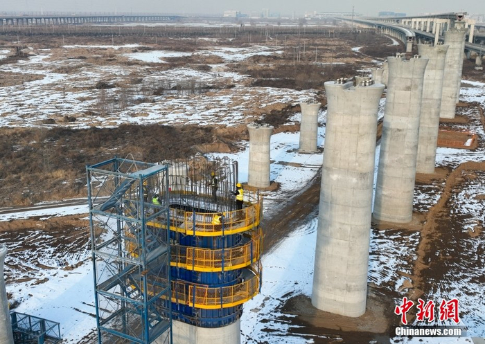 雄忻高铁建设稳步推进