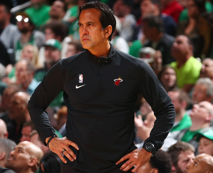 the athletic记者shams charania报道,热火主教练埃里克-斯波尔斯特拉