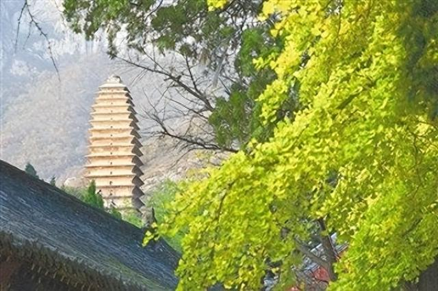 天地之中古建筑群中的嵩岳寺塔（资料图片） 本报记者 马健 摄