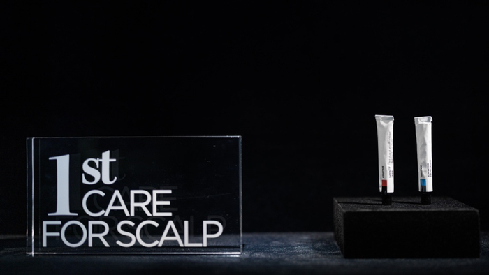 巴黎卡诗第三代海源黑钻系列五感升级成就13年鱼子护发传奇