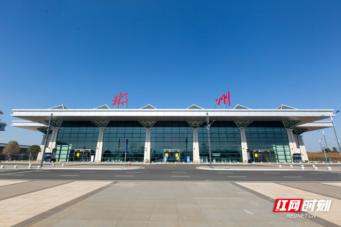 民航业展现强劲市场韧性湖南机场过去一年成绩如何