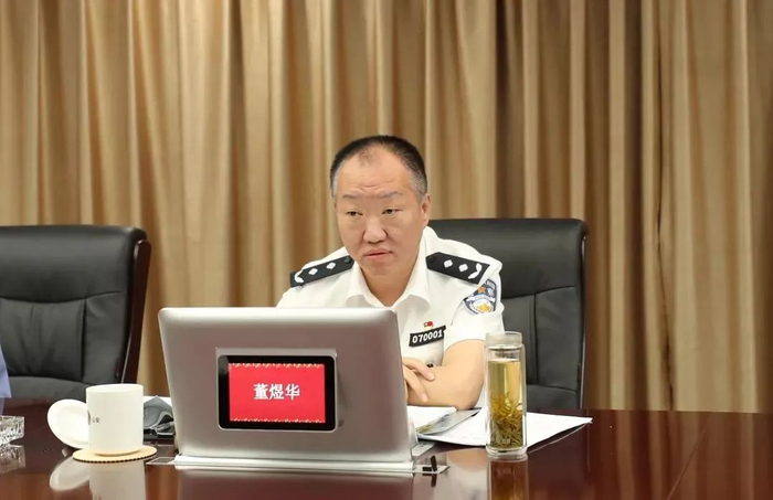 个人简历五,免去邹耘的武汉市交通运输局局长职务;任命贺敏为武汉市