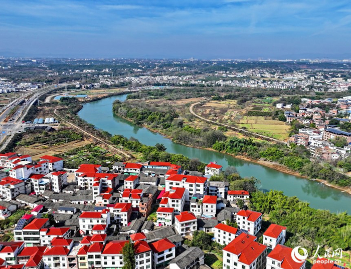 江西赣州南康区水清岸绿乡村美