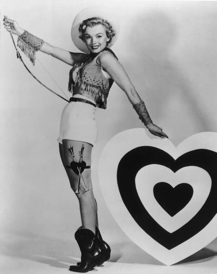 这双夏天穿去音乐节的靴子冬天我穿去了尔滨