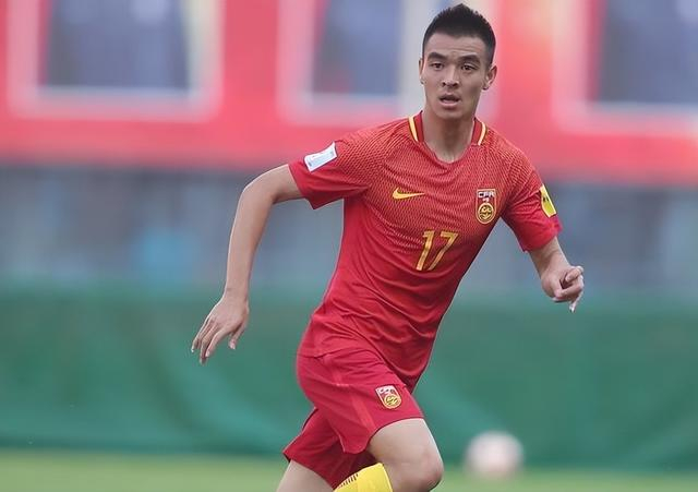 国足|刘彬彬|王秋明_新浪新闻