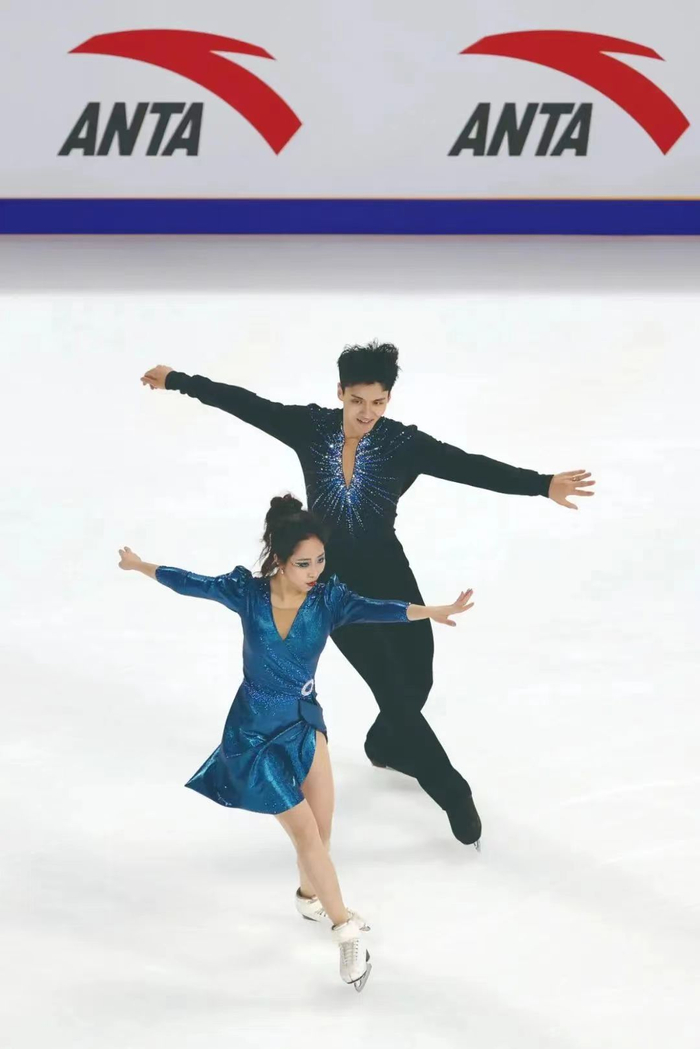 冰舞组合陈溪梓/邢珈宁。