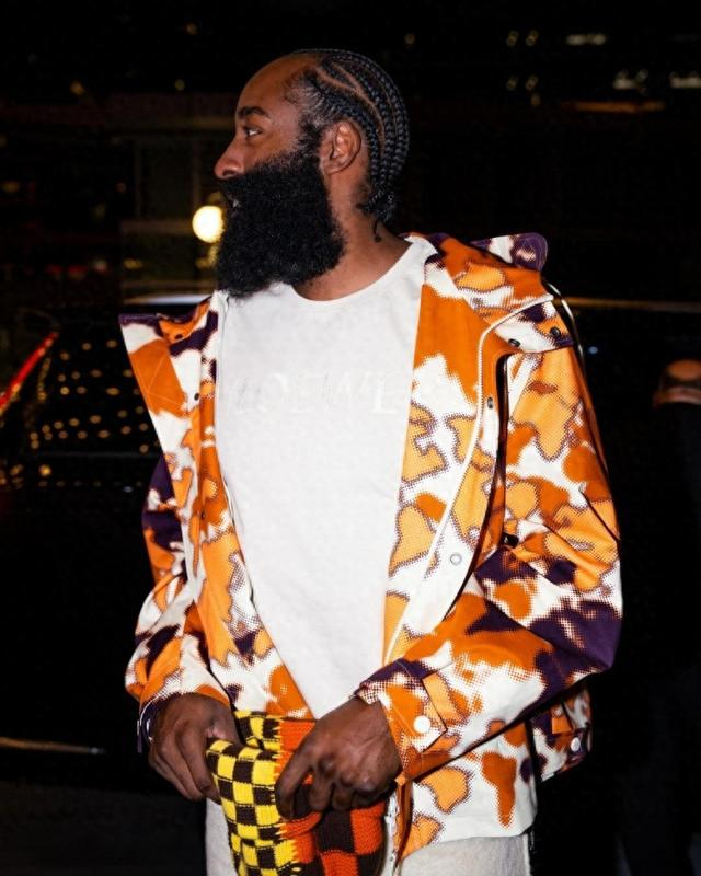 哈登ins晒照:这件外套太帅 值得我再晒一次|詹姆斯·哈登_新浪新闻