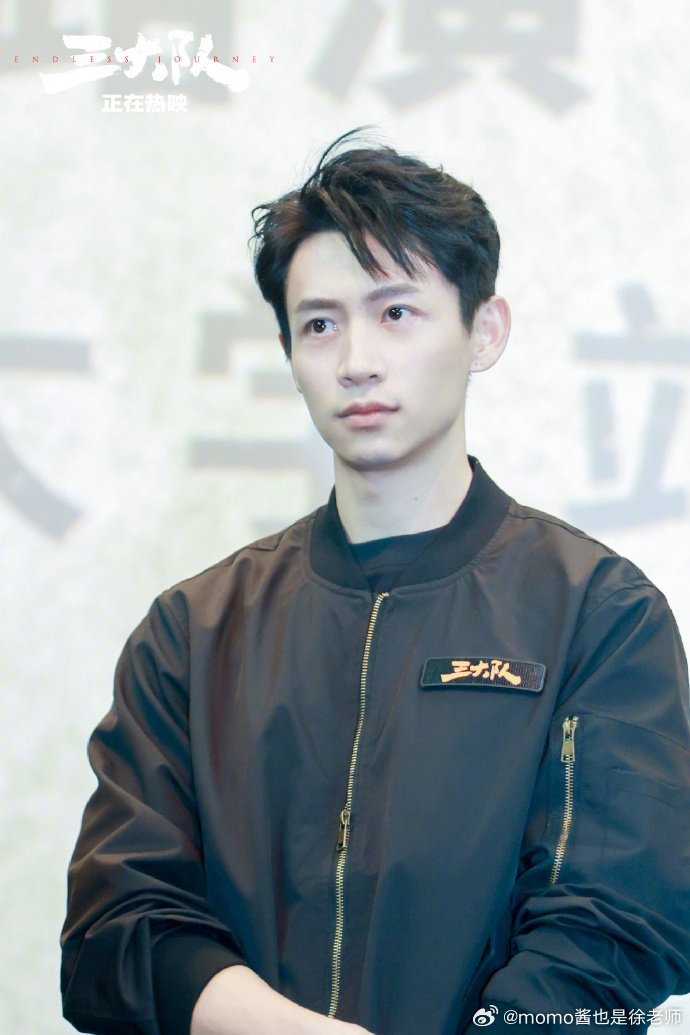 我觉得魏晨的颜值是有被低估的……|魏晨_新浪新闻