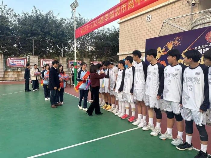 陈   祺融城中学:吴文星京师学校:罗传烽元洪高中:周必成海口中学:陈