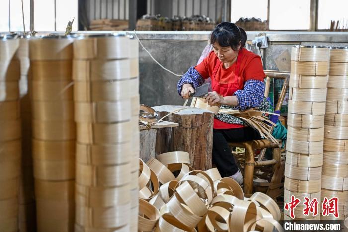 东阳竹编工艺品厂图片