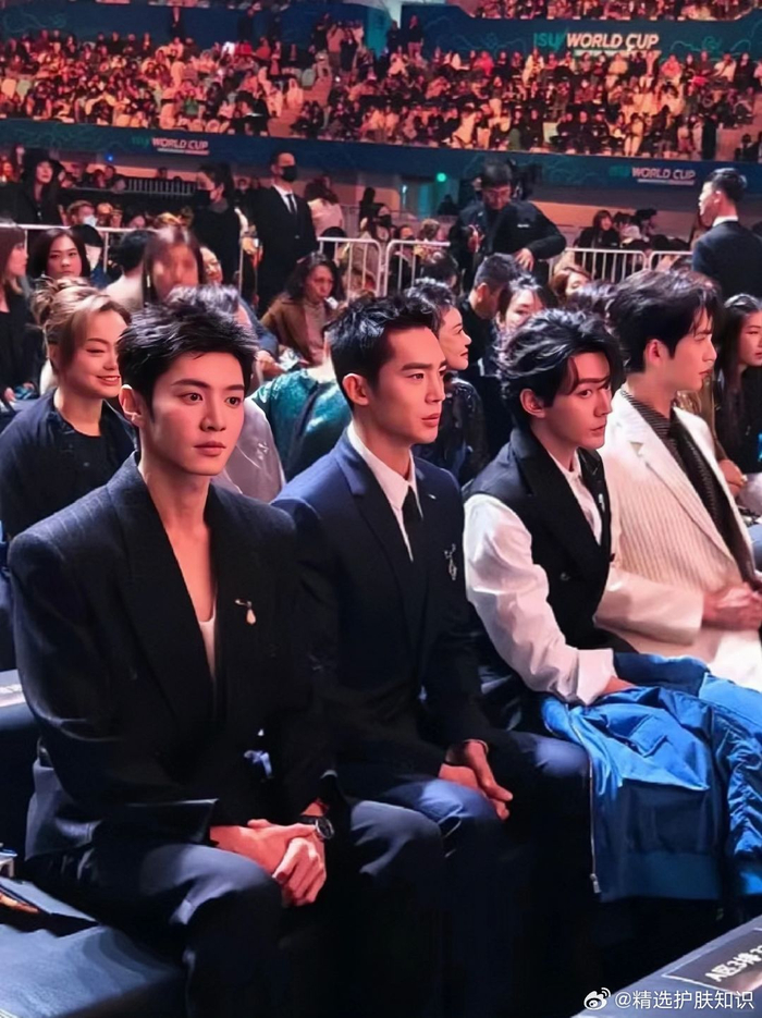 露丝白鹿王鹤棣的合照一看就是朋友局|露丝|白鹿|王鹤棣_新浪新闻