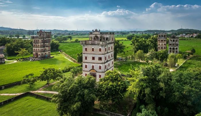 开平碉楼 图/视觉中国