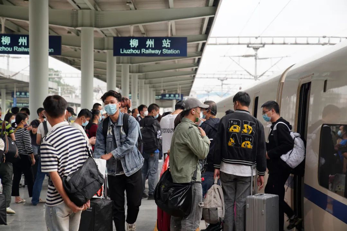 长春至南宁长春至南宁间运行的k2388/2385,k2386/2387次列车升级为z