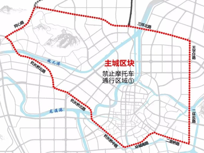 市民举报摩托车驶入禁行区!交警部门回应
