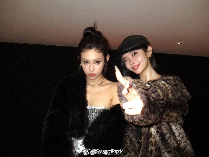 melo老婆晒出和马思唯女友的多张合影!