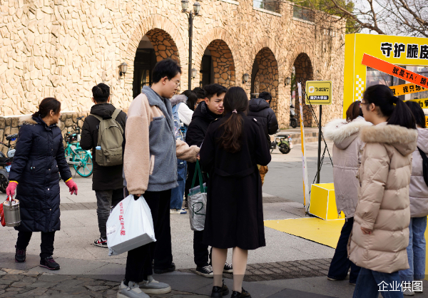 （图：春节返乡行程正值预订高峰期）