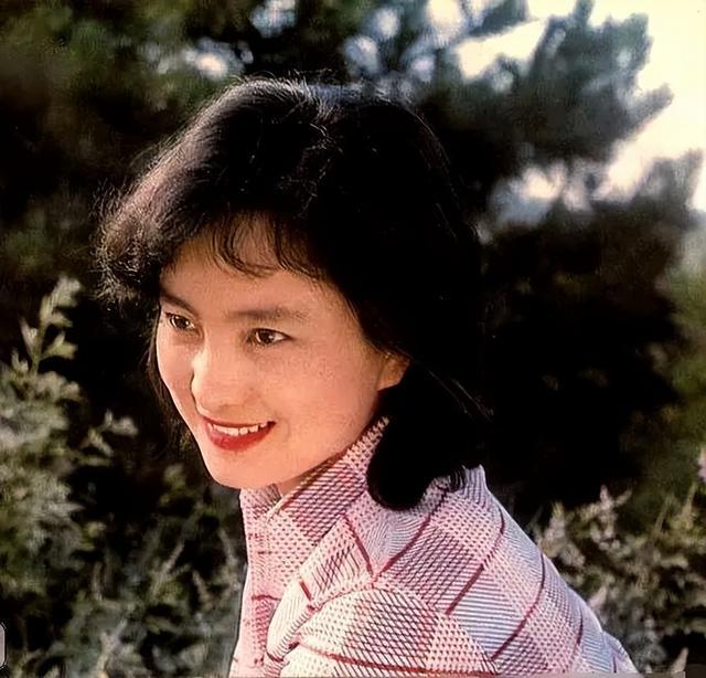 80年代十大美女明星扎堆演女俠劉曉慶姜黎黎吳海燕等誰最難忘