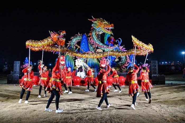 第二屆連雲港月牙島新春燈會上燈|連雲港市_新浪新聞