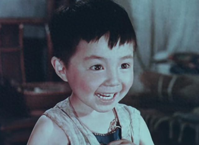 马佳和李小燕 60年代两位女童星 长得像笑容甜会演戏 如今人在哪儿?