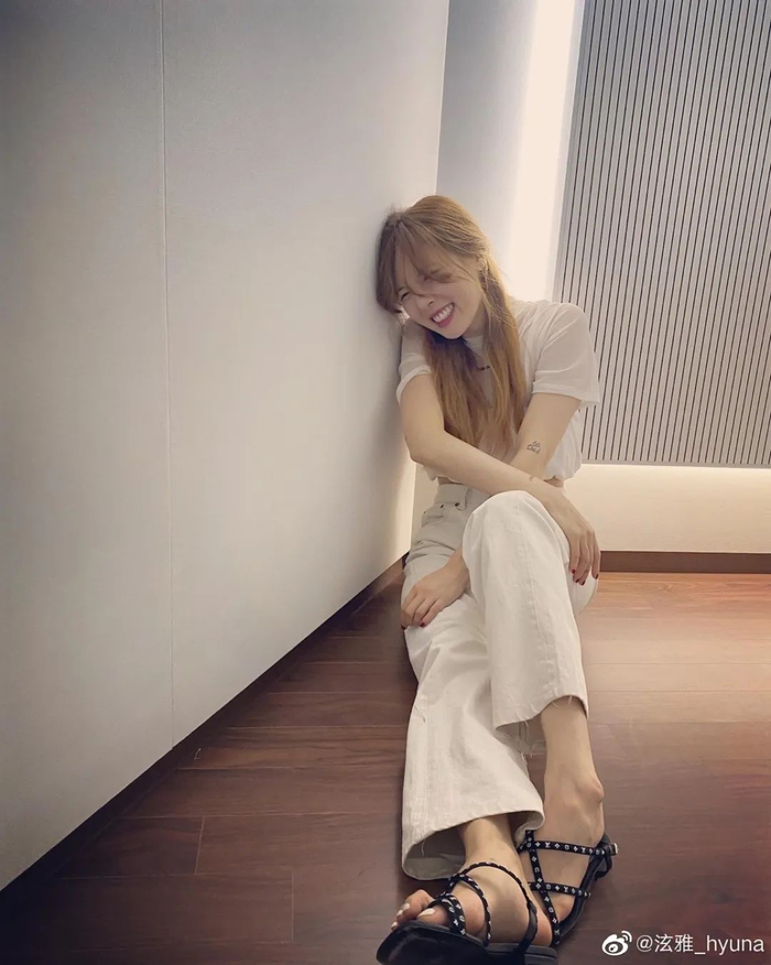 泫雅|孟佳|龙俊亨_新浪新闻