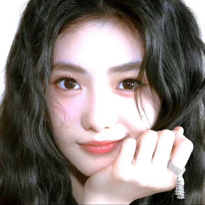 收集一些刘浩存的绝美头像 大家还有好图吗……|刘浩存|头像|干饭