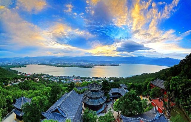 西昌邛海美景。（中共西昌市委宣传部供图）