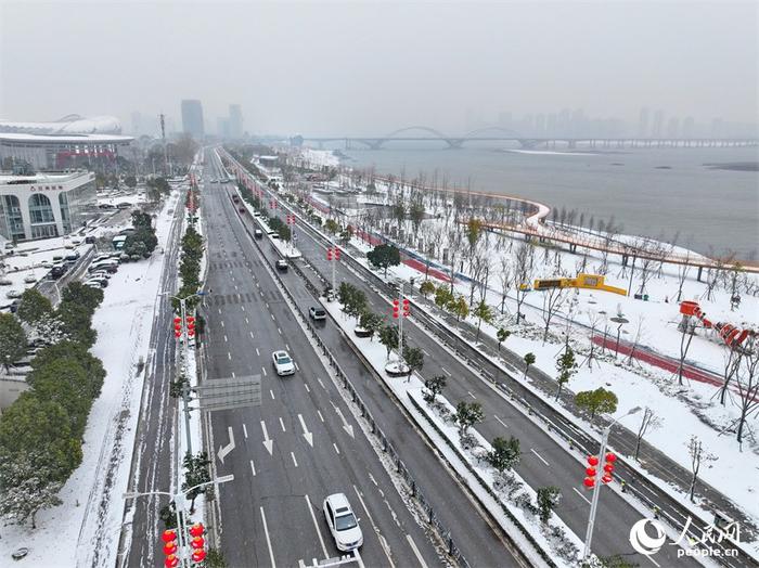 城市雪景图片 真实图片