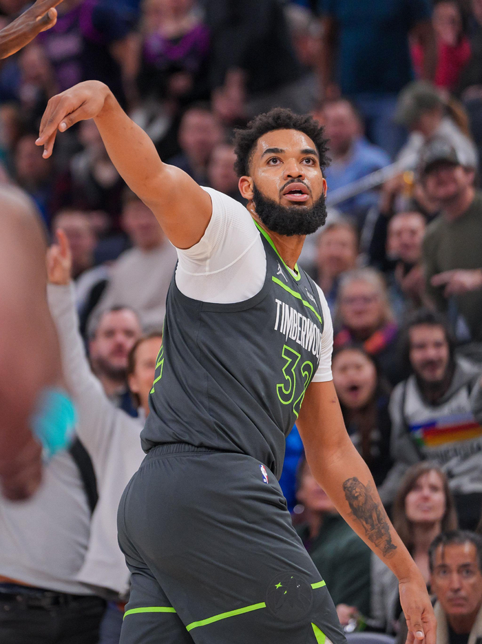 唐斯两次得到60+，他是联盟最好的进攻球员之一。  图/IC photo