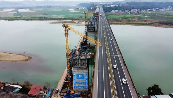 【四川交通】成南高速扩容工程遂宁段建设提速|高速|隧道|遂宁市_新浪