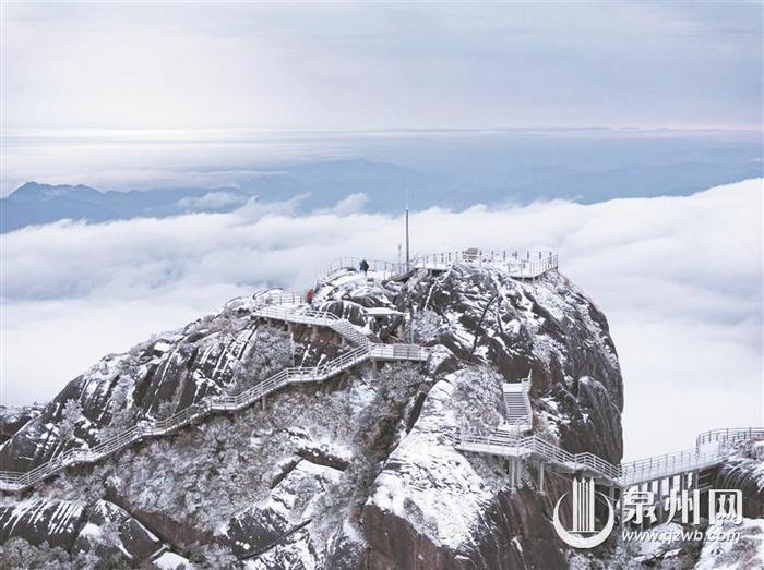 一夜如仙境 玩雪火