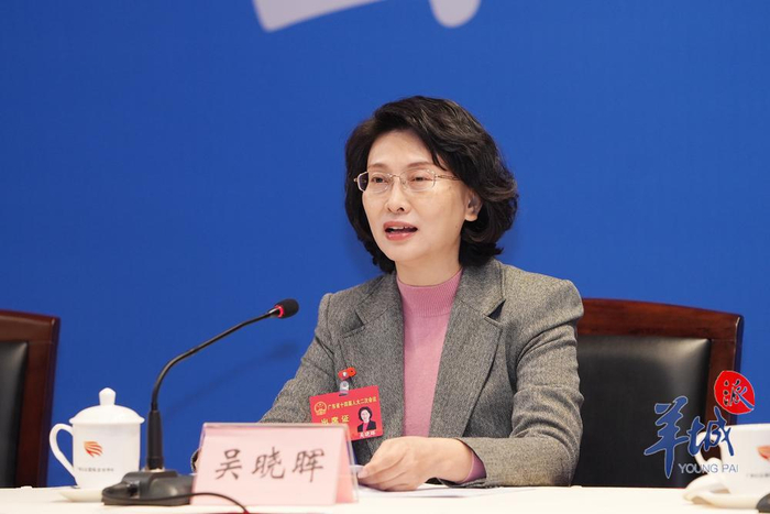 江门市市长吴晓晖促进8个工业重镇联动发展设施互用