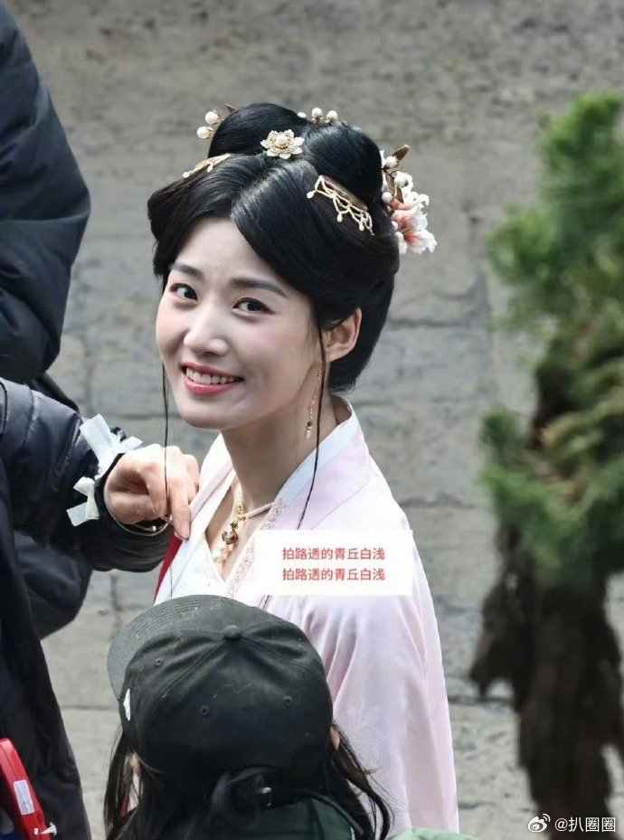 五福临门卢昱晓,吴宣仪,刘些宁,赵晴造型路透……|吴宣仪|刘些宁|赵晴