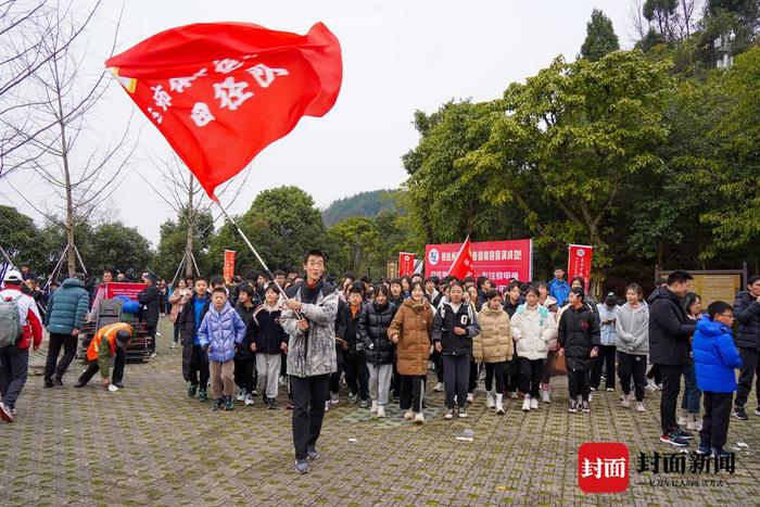 百萬群眾迎新登高四川達州舉行迎新春健身跑活動