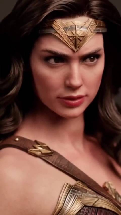 神奇女侠盖尔加朵手办跟真的一样 好物_手机新浪网