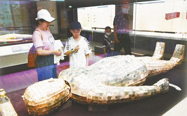 视觉中国 供图 金缕玉衣