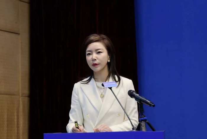 （上海市人大代表、瑞安房地产行政总裁王颖。受访者/图）