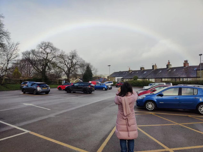 我们当天所见横跨故居博物馆停车场的彩虹