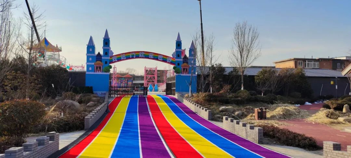 开封迪斯尼乐园即将开门迎宾