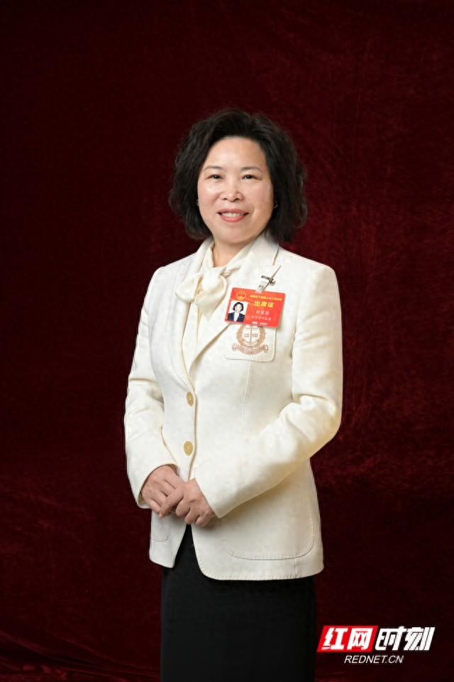 两会好声音|刘菲菲:打造青少年体育活动品牌ip 点燃孩子们体育运动