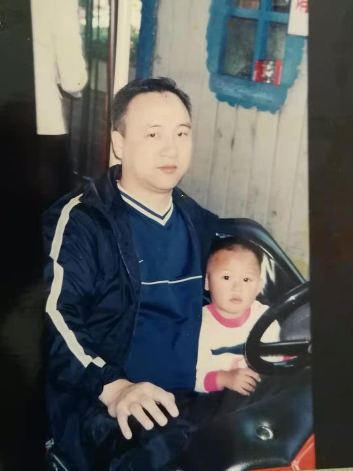 郑建坪与儿时的郑钦文
