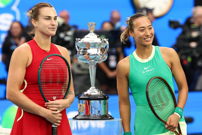 这是郑钦文职业生涯首次闯进大满贯决赛。