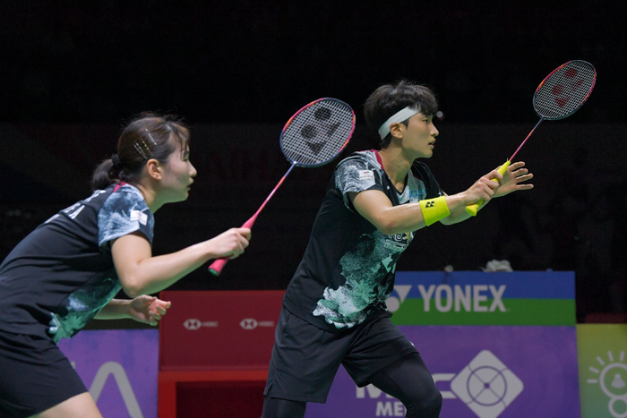 羽毛球印尼大师赛郑思维黄雅琼晋级决赛