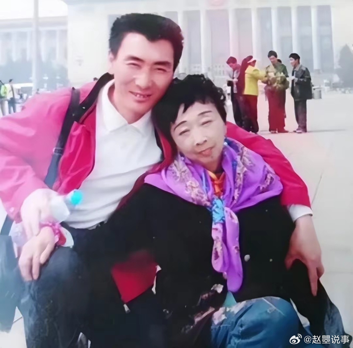 马玉琴是一位在当地小有名气的二人转艺人|马玉琴|李玉成_新浪新闻