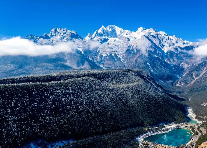 图源：丽江玉龙雪山