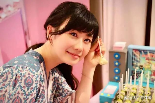 如今却被嘲"混不下去"|福原爱|乒乓球_新浪新闻