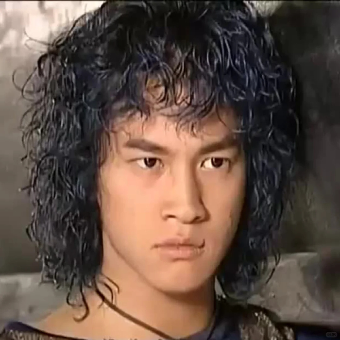 烫完之后却发现自己好像可以立马和步惊云拜把子了.