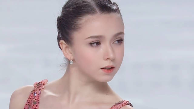 俄花滑名将瓦利耶娃将被禁赛4年佩斯科夫是政治化的决定俄将提起上诉