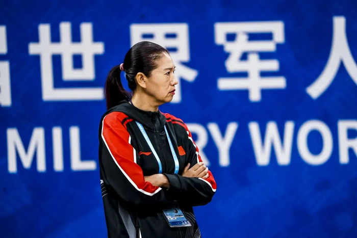 展淑萍始终以一名军人的身份来要求自己。